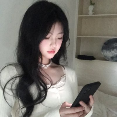 艳谍飘香